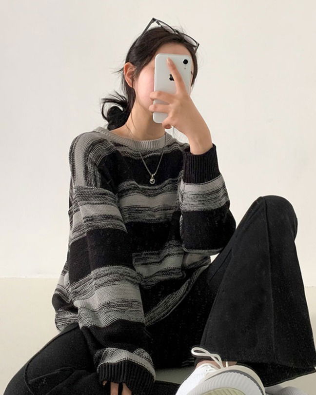 Generating, loose fit mix Dangara knit