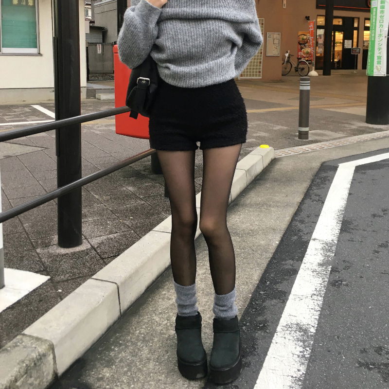 양말 모델 착용 이미지-S1L32