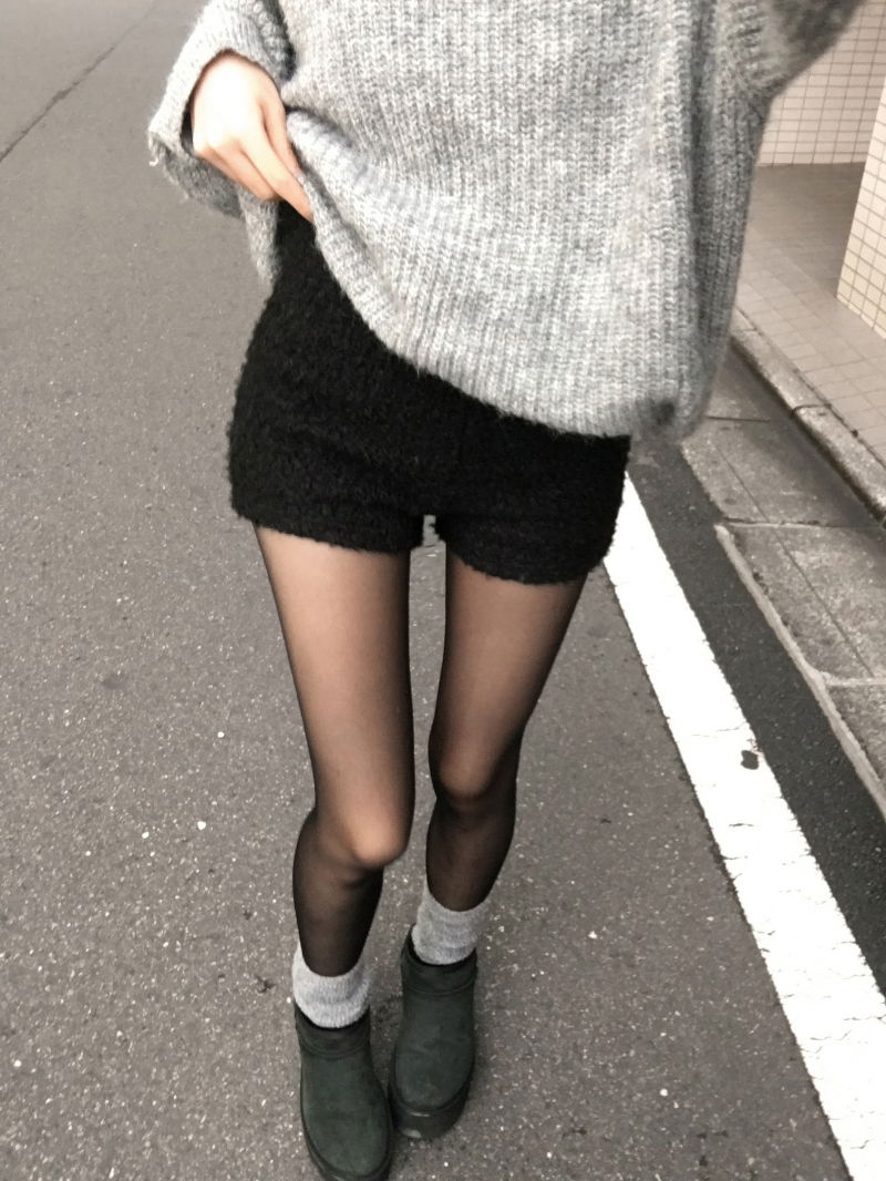 양말 모델 착용 이미지-S1L18