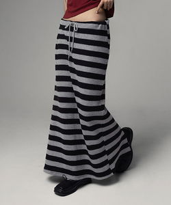 아크슨 스트라이프 맥시 롱 스커트 Striped Maxi Long Skirt