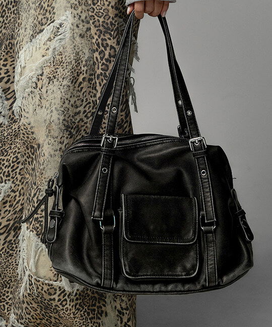 빈우프 원 포켓 빈티지 레더 숄더백 One-Pocket Vintage Leather Shoulder Bag