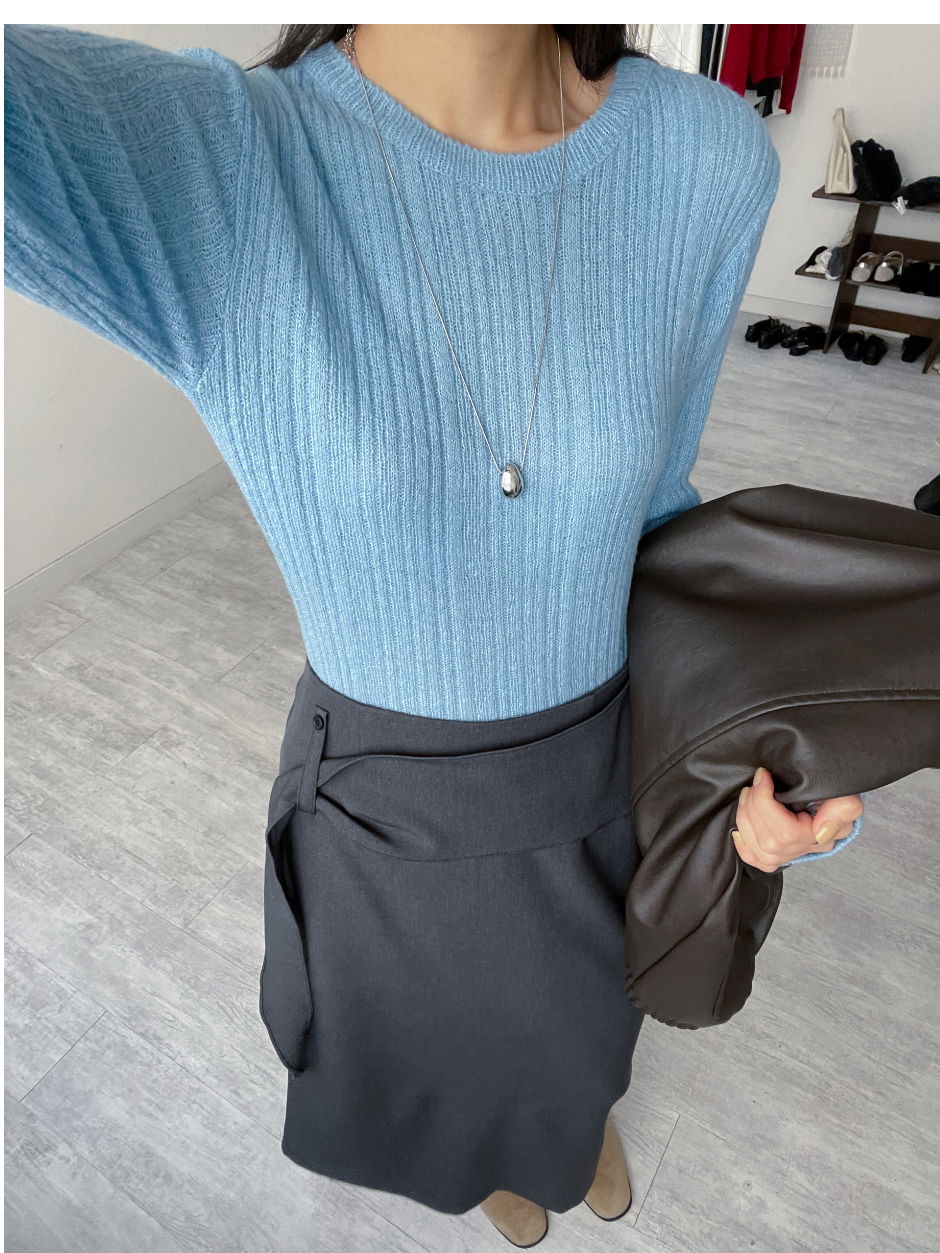 긴팔 티셔츠 모델 착용 이미지-S5L14