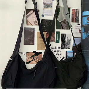 플로이드 사선 포켓 크로스 백