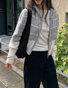 Bright Stripe Wool Hooded Knitwear Zip-Up