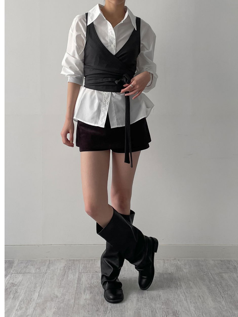 민소매 모델 착용 이미지-S3L4