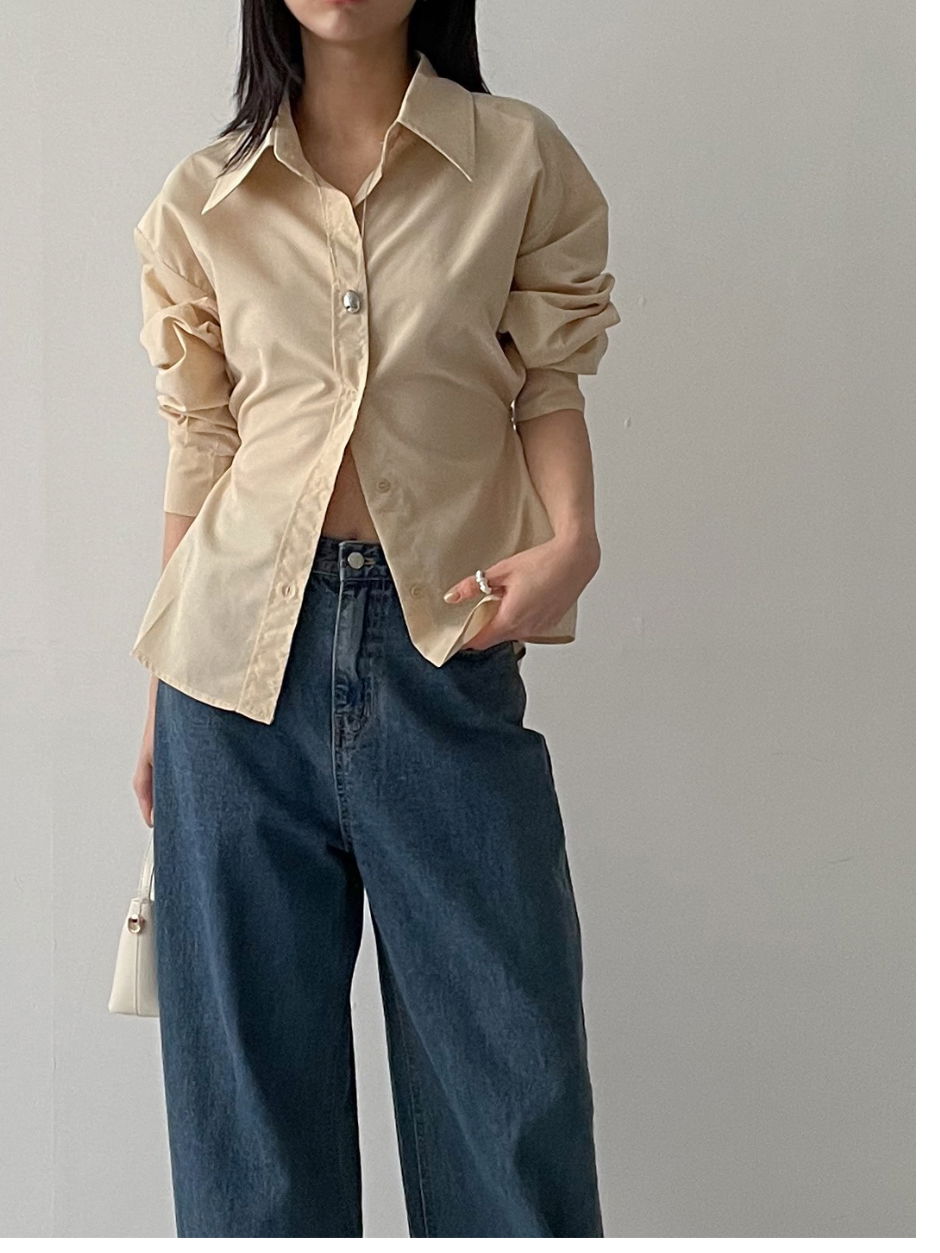 블레이저 모델 착용 이미지-S3L9