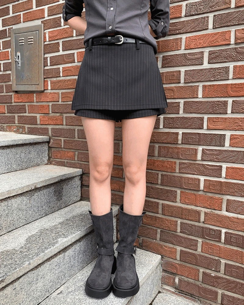 Nimu Stripe Pattern Belt Short Skirt Pants
