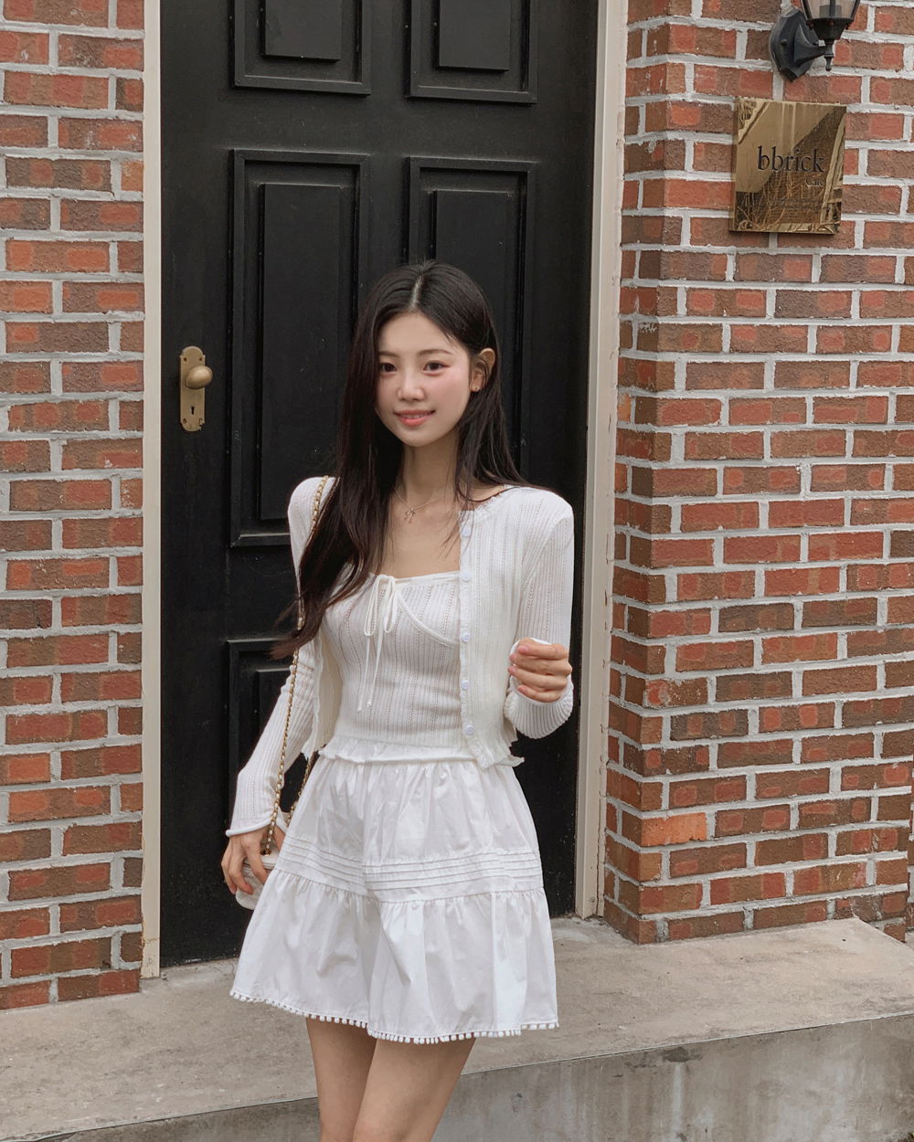 반팔 티셔츠 모델 착용 이미지-S1L42