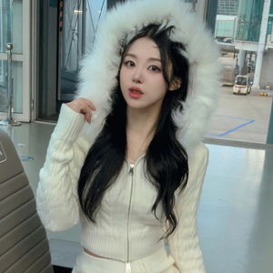 퍼후드 꽈배기 니트 집업 크롭 가디건