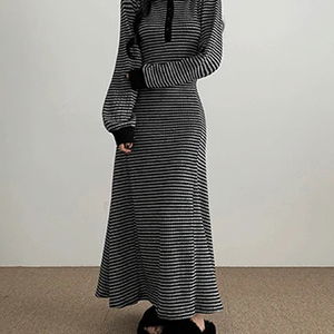 청순 배색 단가라 후드 롱원피스