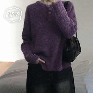 포도 버튼 단추 라운드넥 도톰 긴팔 니트