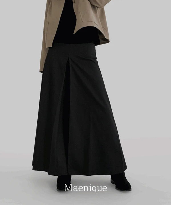 KD pin tuck long skirt