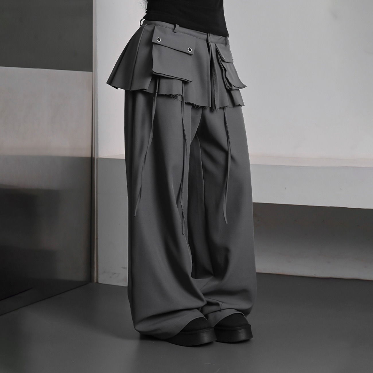 Kens Pleated Layered Skirt Pants