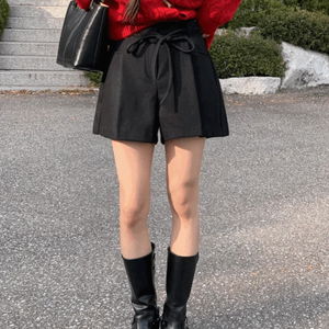 (겨울신상/울50) 포어 스트랩 울 도톰 모직 핀턱 하프 팬츠 (2color)