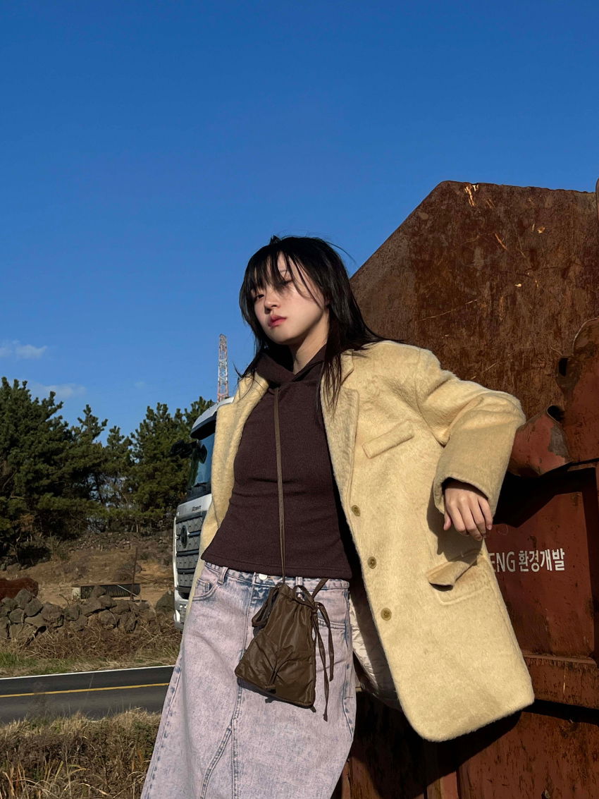 코트 모델 착용 이미지-S1L21