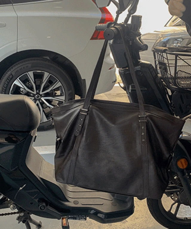 ショルダーバッグ