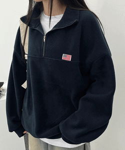 Warm and cozy New York patch fleece half-zip Sweatshirt