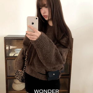 라티 베이직 울 라운드 루즈핏 긴팔 니트