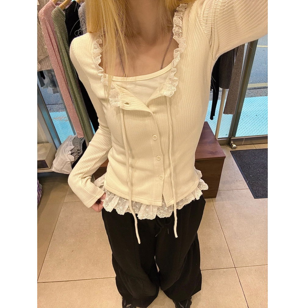 블라우스 모델 착용 이미지-S1L8