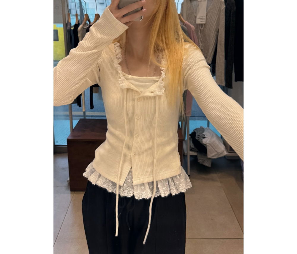 블라우스 모델 착용 이미지-S1L7