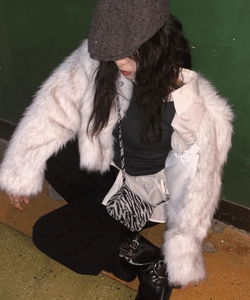 Adelian Loose Loose-fit Sheer Shirring Layered Shirt ( 2 Colors)