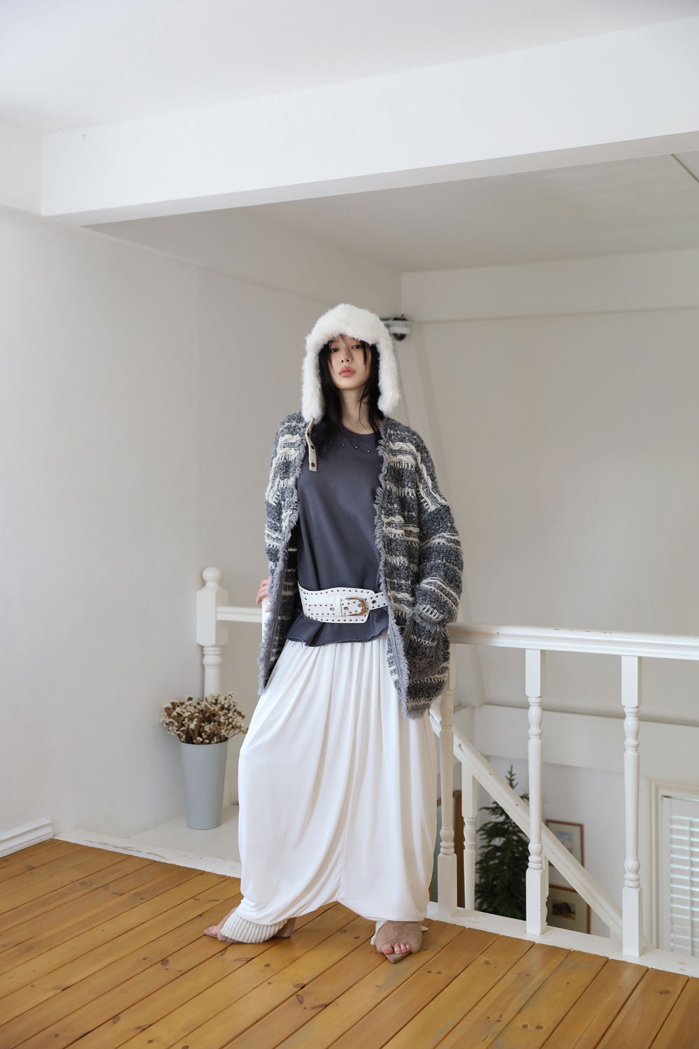 드레스 모델 착용 이미지-S1L10