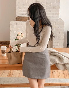 Henrui Uniq Long Sleeve T-shirt