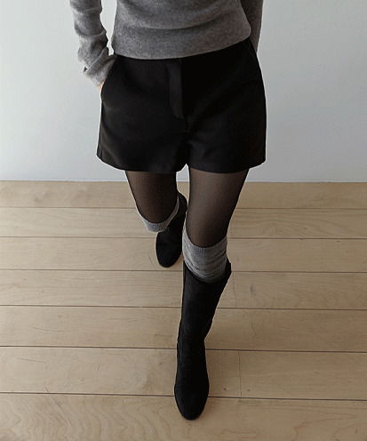 ショートパンツ