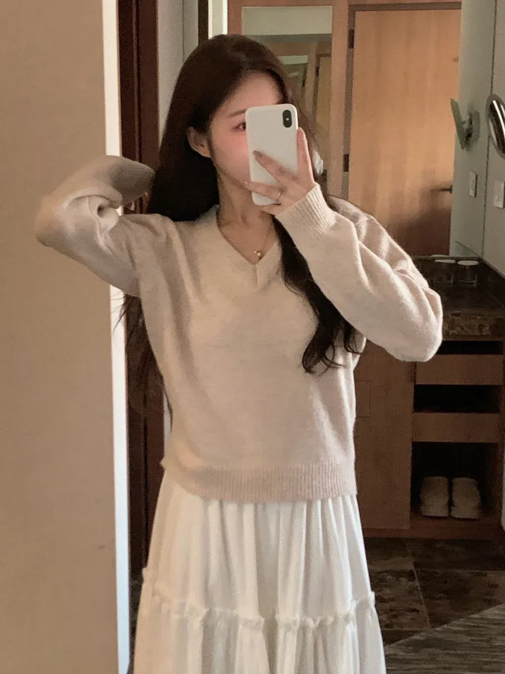 긴팔 티셔츠 모델 착용 이미지-S1L72