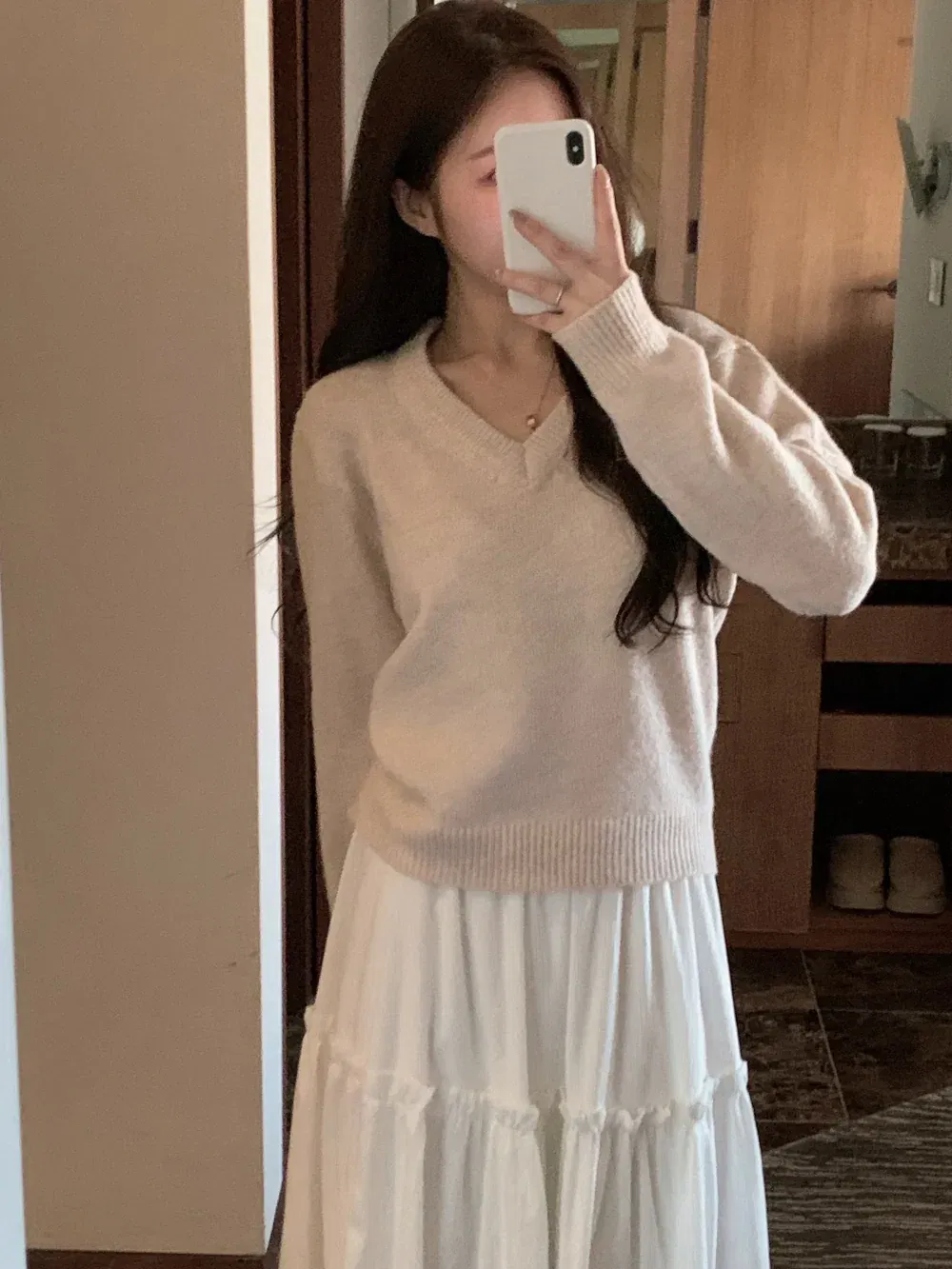 긴팔 티셔츠 모델 착용 이미지-S1L73