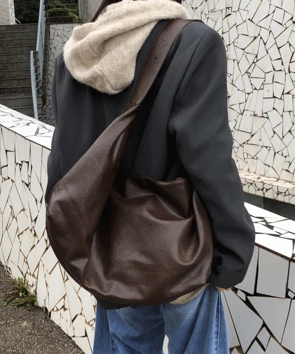 摩洛哥風格仿皮革半月肩背包 - 2色可選