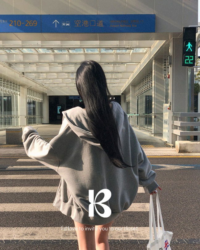 寬鬆連帽拉鍊外套