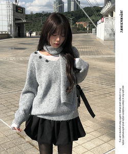 Corning Muffler Button V-Neck Knitwear Set