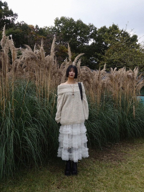 羅紋露肩針織衫