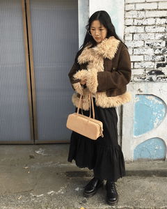 荷葉邊中長版黑色裙褲