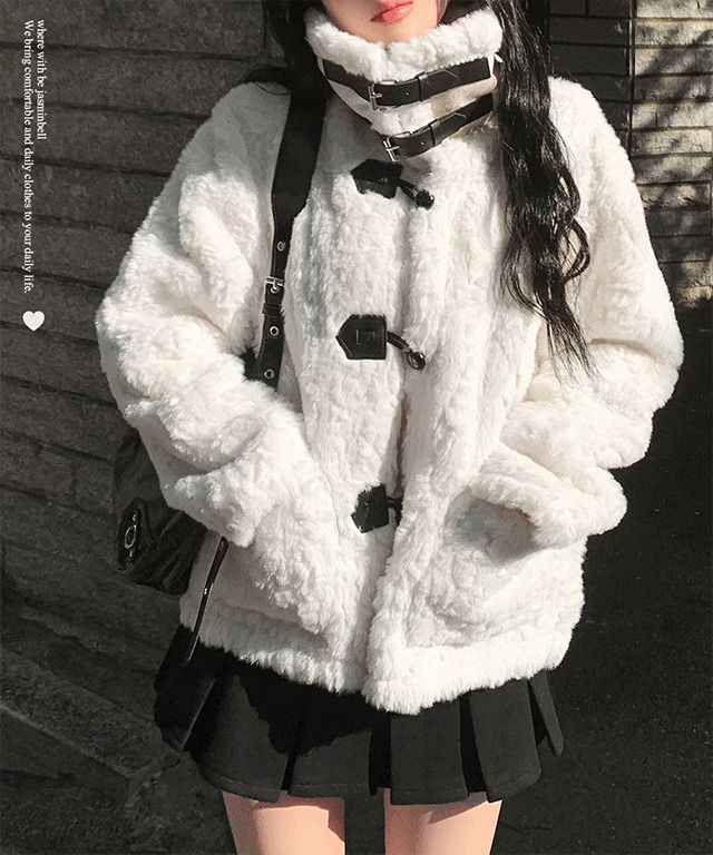 Tommy Double Buckle Tteokbokki Fur Jacket Shearling Jacket and Loose, Cute Fit Year-End Look