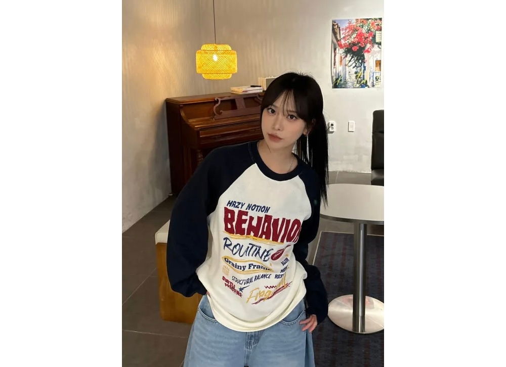 긴팔 티셔츠 모델 착용 이미지-S1L12