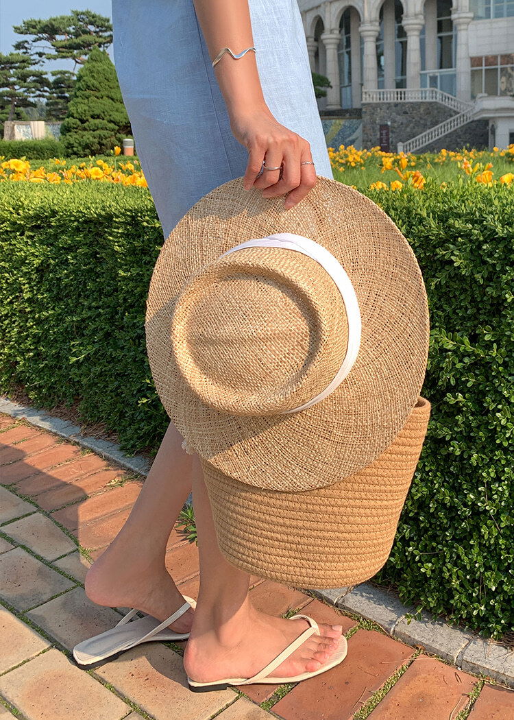 Lobel Natural Wide Raffia Panama Hat