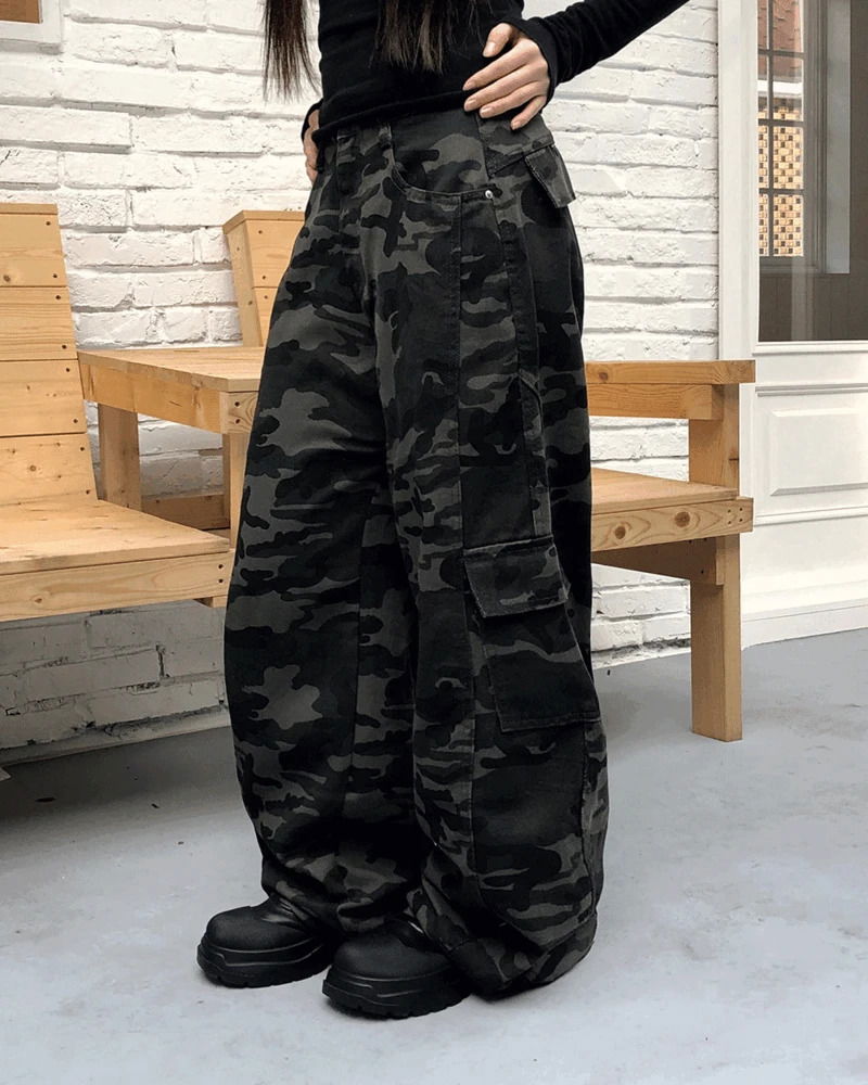 多口袋縫線迷彩寬鬆長褲
