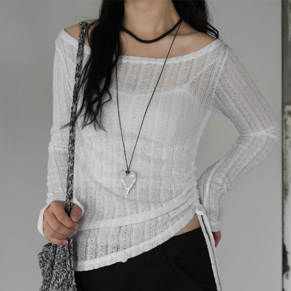 清透質感褶皺露肩長袖上衣