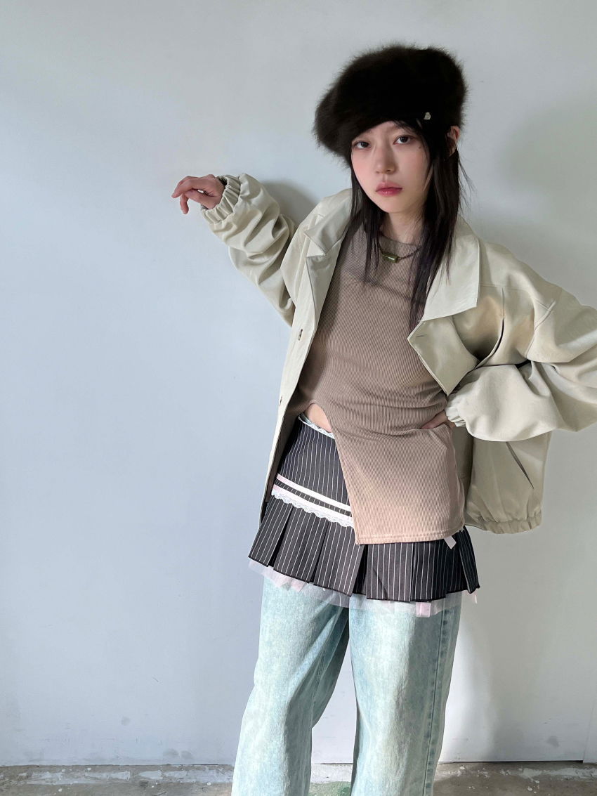 긴팔 티셔츠 모델 착용 이미지-S1L24