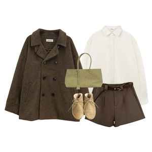 셔츠,코트,어그부츠,슬랙스,반바지,가을 코디