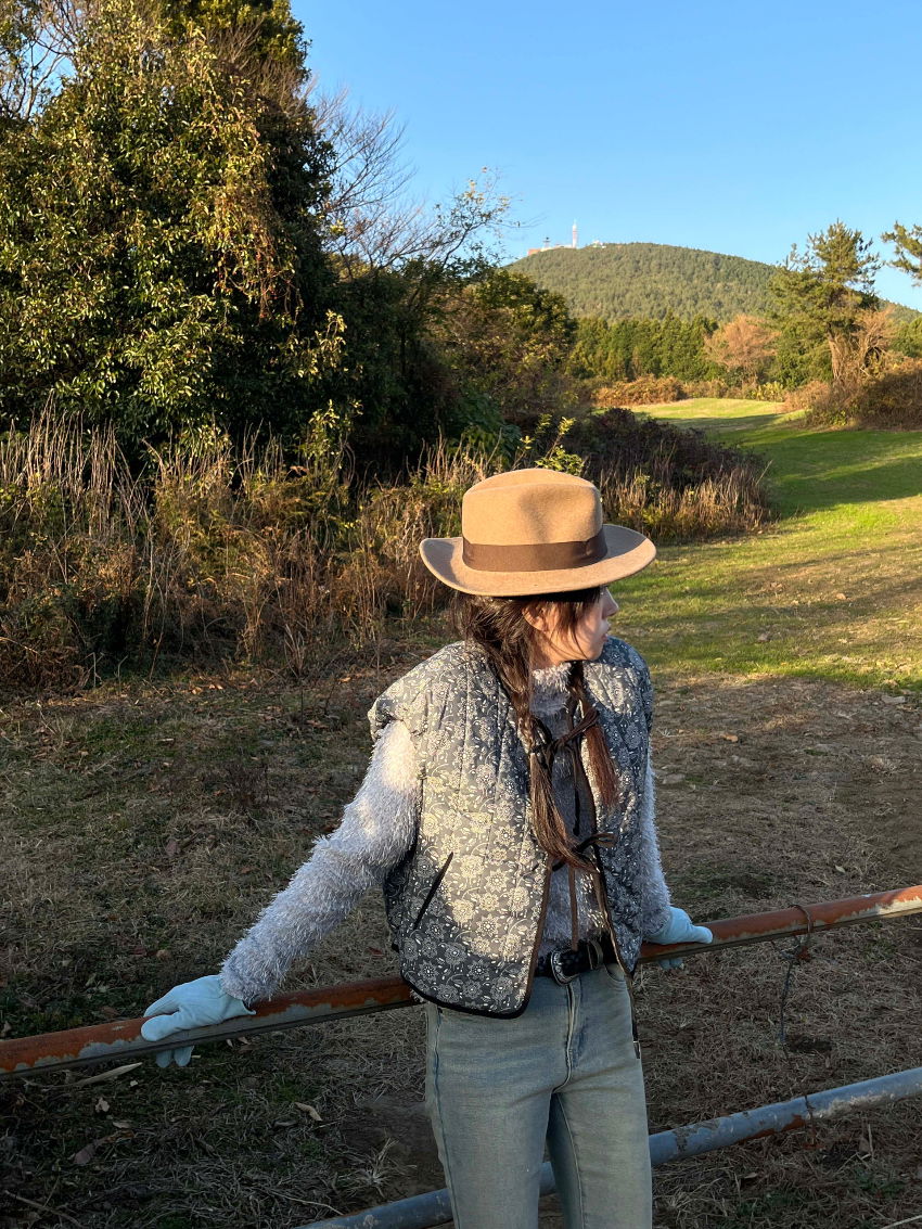 장갑 모델 착용 이미지-S1L5