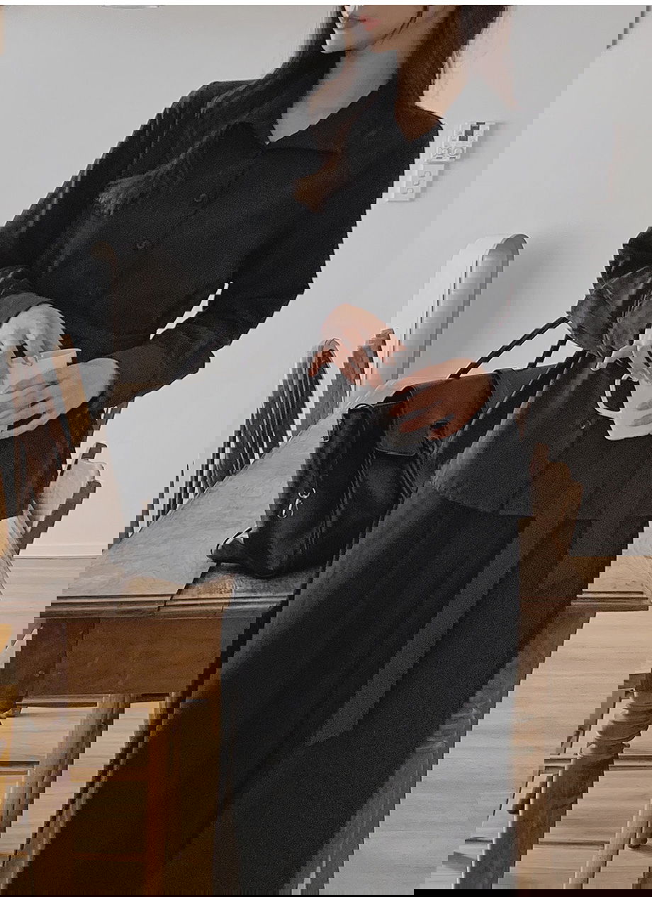 리리앤코 하디브렌 피치기모 하이넥 투웨이 스트랩 셔츠