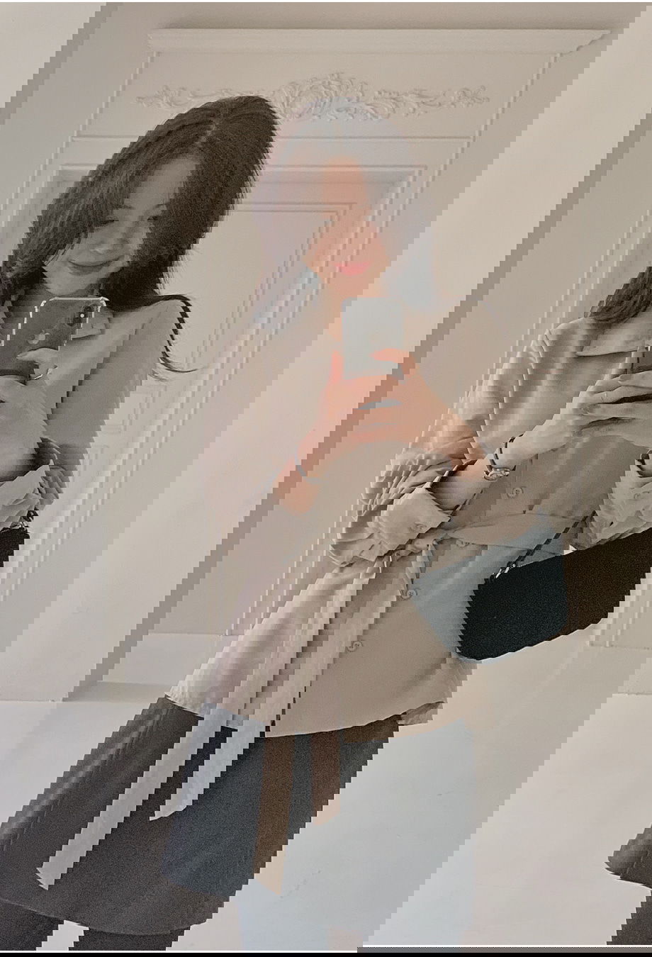 리리앤코 하디브렌 피치기모 하이넥 투웨이 스트랩 셔츠