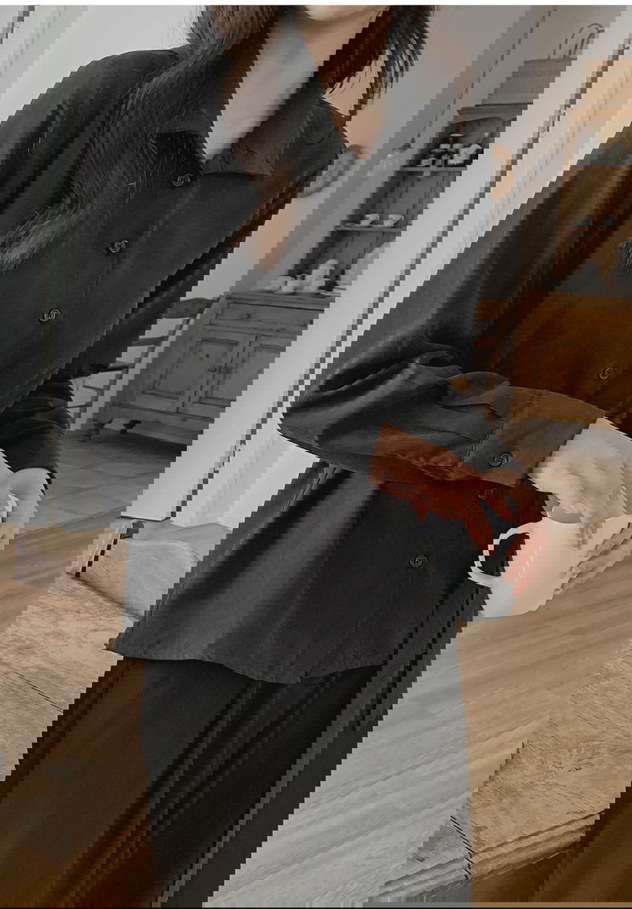 리리앤코 하디브렌 피치기모 하이넥 투웨이 스트랩 셔츠