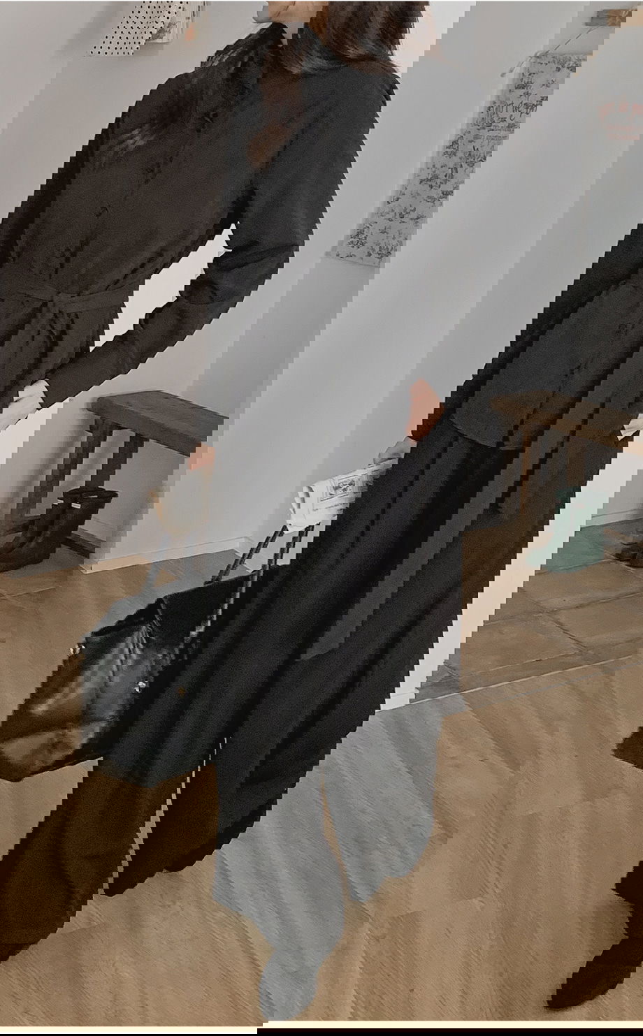 리리앤코 하디브렌 피치기모 하이넥 투웨이 스트랩 셔츠