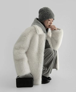 Pomeranian collar mink half fur coat