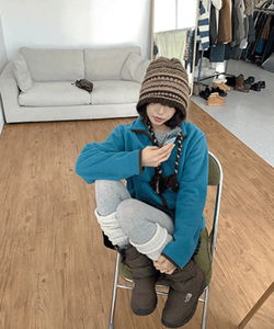 エンブレベーシックフリースジップアップ