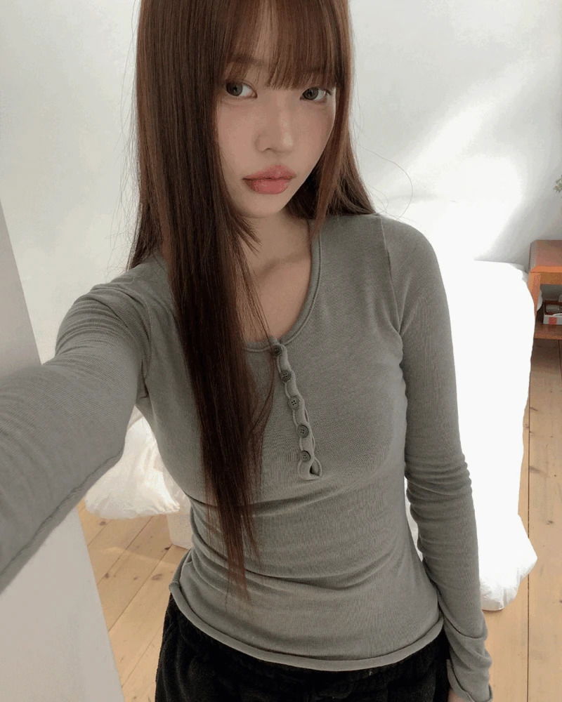 치리 울 브이넥 단추 긴팔 롱 슬리브 티셔츠